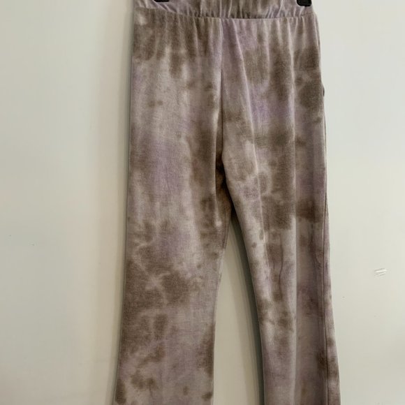 Cold-shoulder pant set pant styling complete the look of casual chic NWT - Picture 3 of 12
